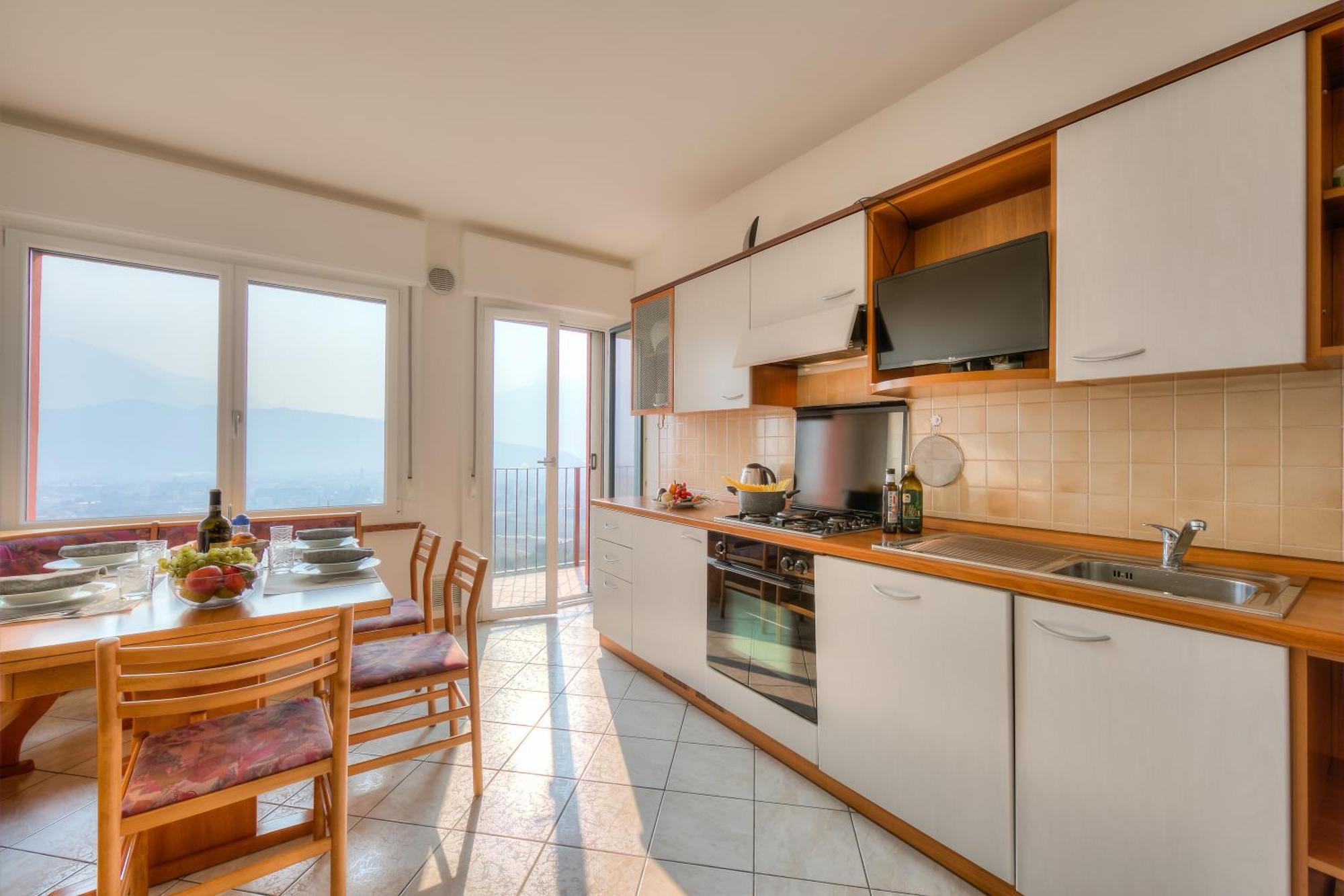 Lake View Dom-Us Apartment - Happy Rentals Riva del Garda Exterior foto
