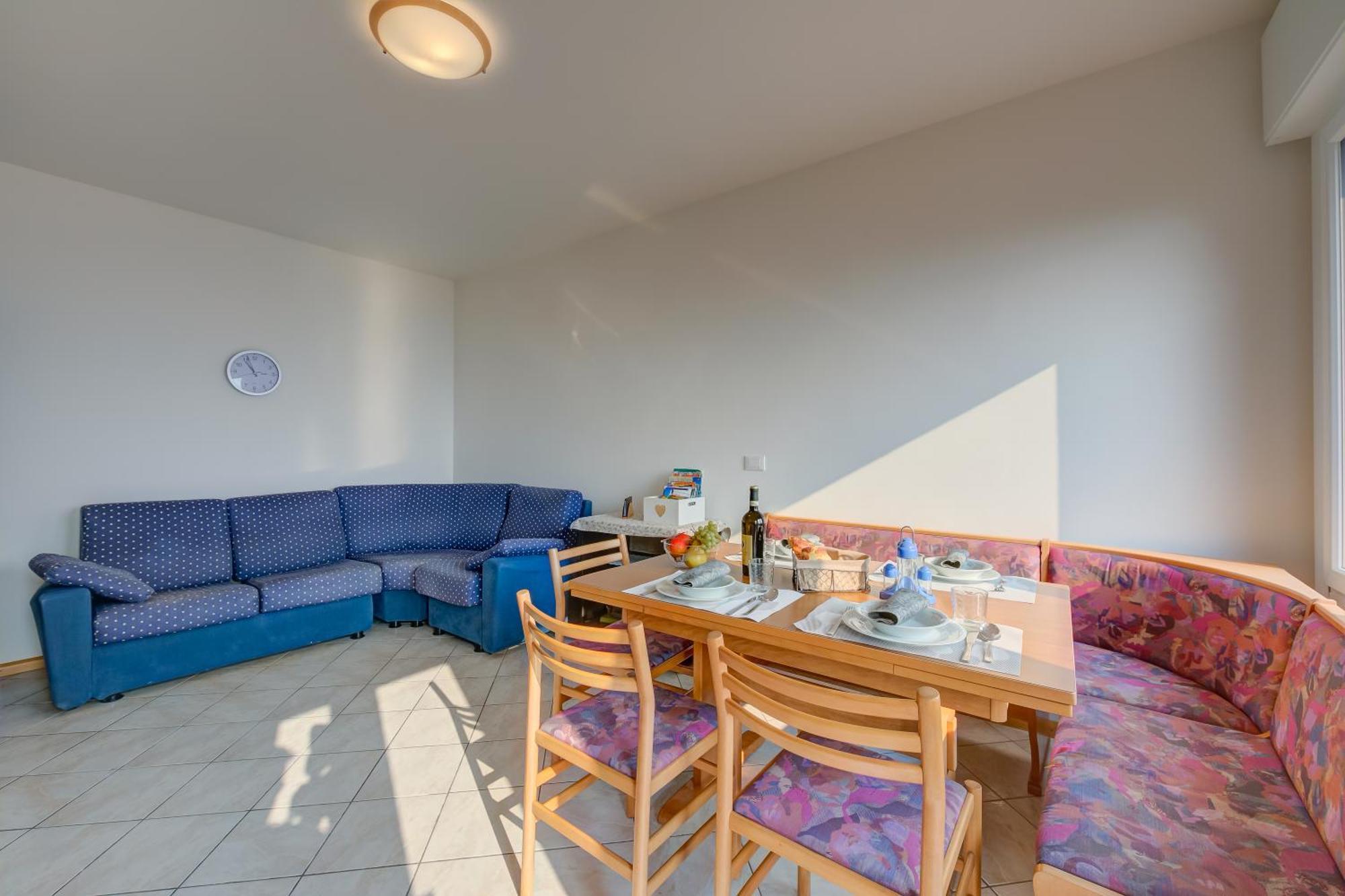 Lake View Dom-Us Apartment - Happy Rentals Riva del Garda Exterior foto